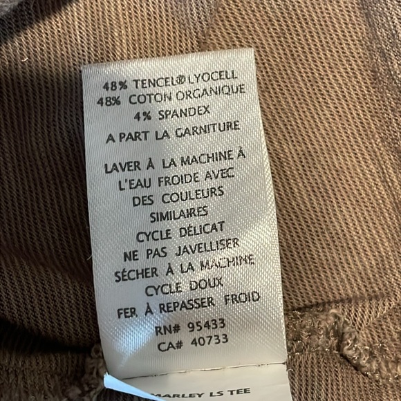 Toad&Co Long Sleeve Women's Top - Picture 9 of 9